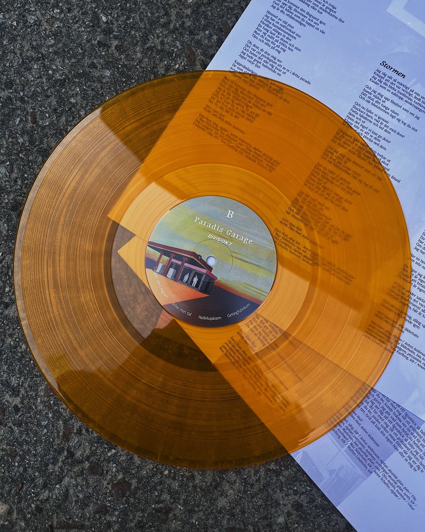 Division 7 - Paradis Garage (LP)